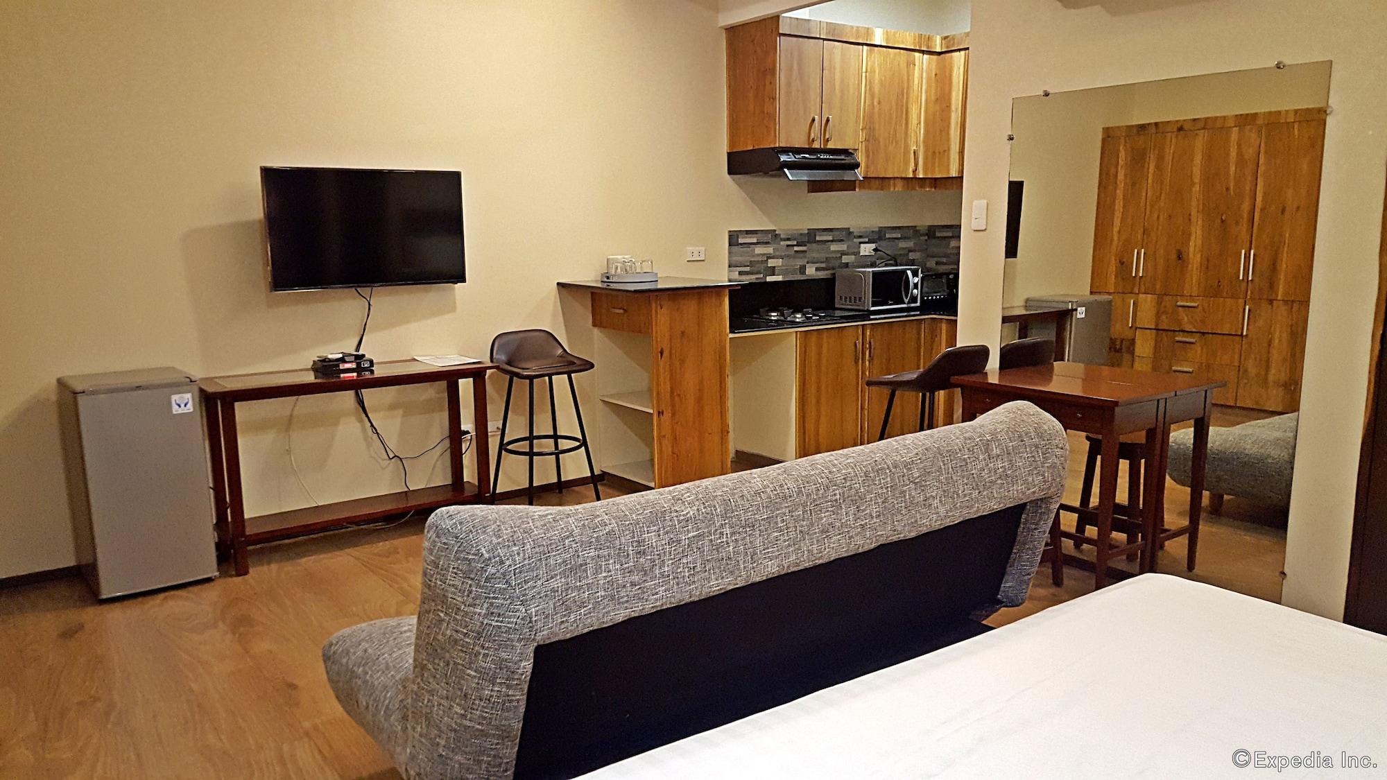 Aparthotel Golden Gate 2*